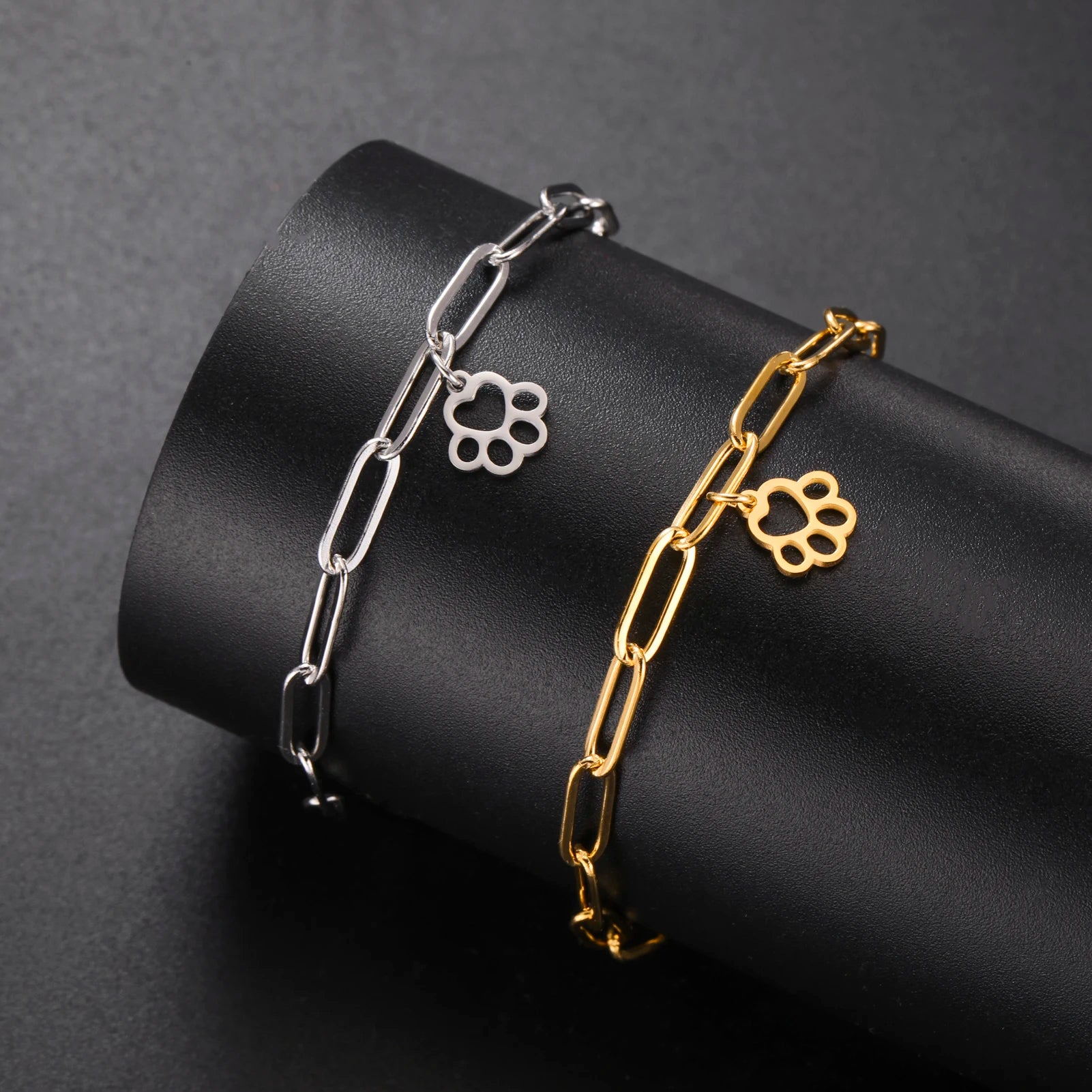 Women's Bracelet Stainless Steel Rectangular Chain Hip Hop Vintage Pendant Jewelry - PeticaDeals